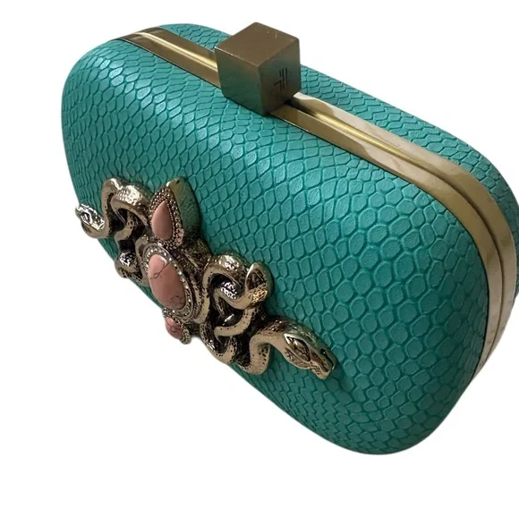 Samantha Wills Hand Crafted Turquoise Snakeskin Snake Motif Box Clutch - Picture 5 of 15